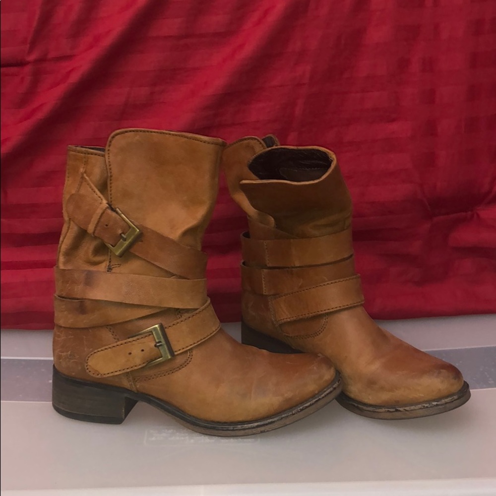 Steve Madden Boots